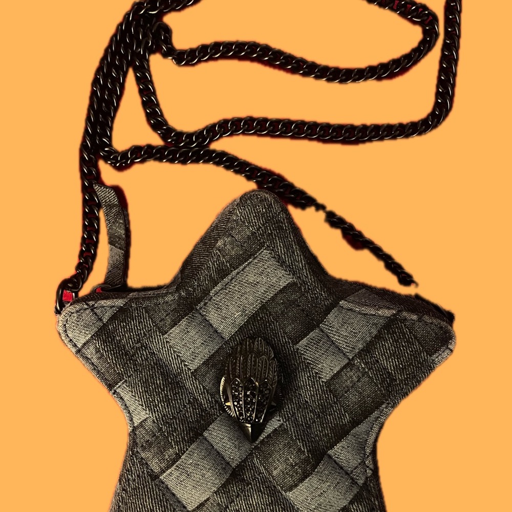 Chic Kurt Geiger Dark Denim Star-Shaped Woven Crossbody Bag